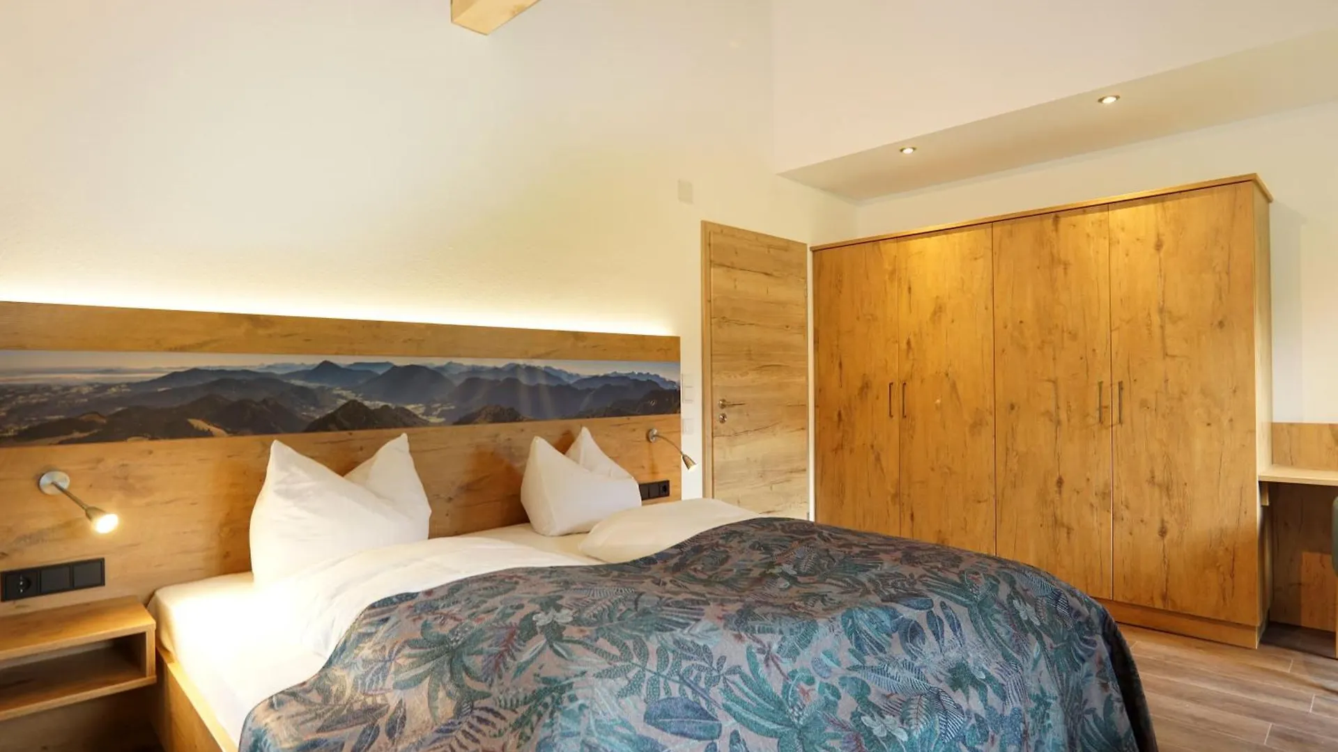 Ferienhof Oberhuber Staudach-Egerndach Farm stay